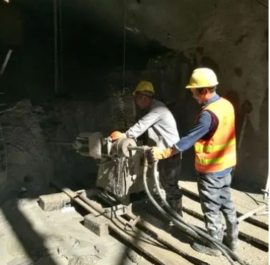 沁县水下抗分散灌浆料特点 水下不分散注浆料介绍